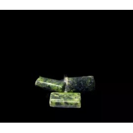 Unbranded Chartreuse Serpentine 17x15x8mm to 24x14x7mm Jade Bead Strand | 16 Pearls |