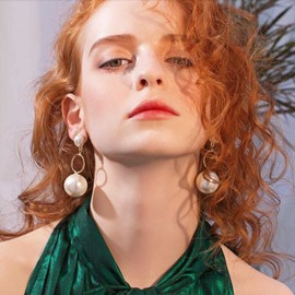 Wendalern Boho Pearl Drop Earrings Vintage Circle Pearl Earrings Large Pearl Stud Earrings Pearl Wedding Bridal Earrings Jewellery for Women and Girls