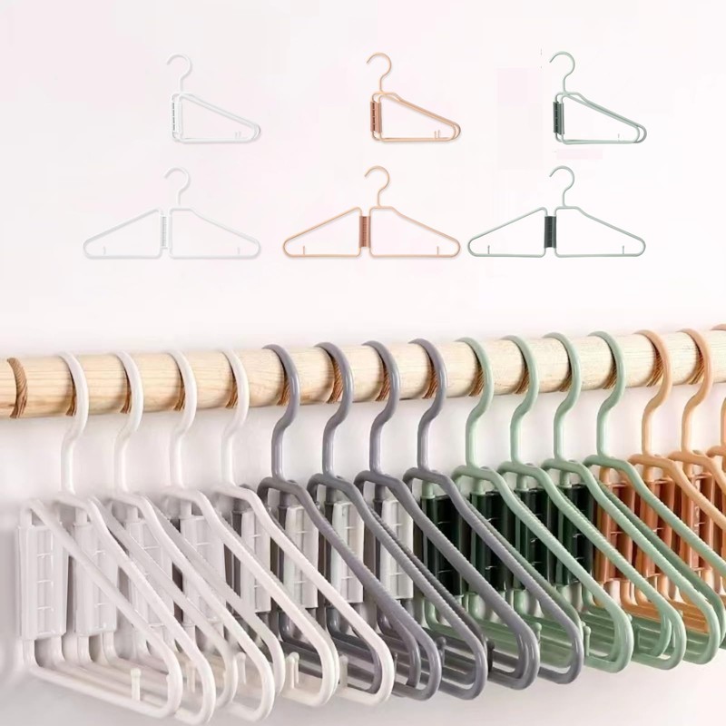 WRYLCYH 8 Pcs Foldable Hangers, Plastic Collapsible Hangers, Portable Folding