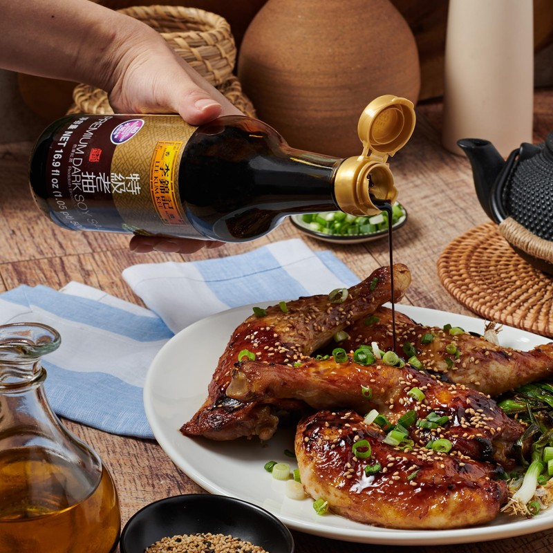 Lee Kum Kee Premium Dark Soy Sauce, 16.9 Fl Oz