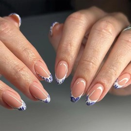 24Pcs Short Press on Nails Pointed Almond Fake Nails Flower Nail Tips with Blue White Porcelain Design Nude Full Cover Artificial Glue on Nails Cute False Nails Stick on Nails for Women DIY Manicure