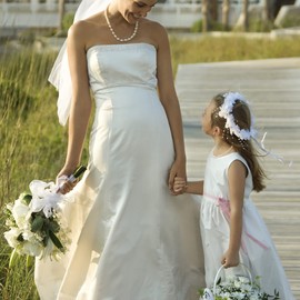 EVER FAITH Round Ivory Simulated Pearls Choker Necklace, 925 Sterling Silver 6MM Pearl Strand Necklace Jewelry for Wedding Party