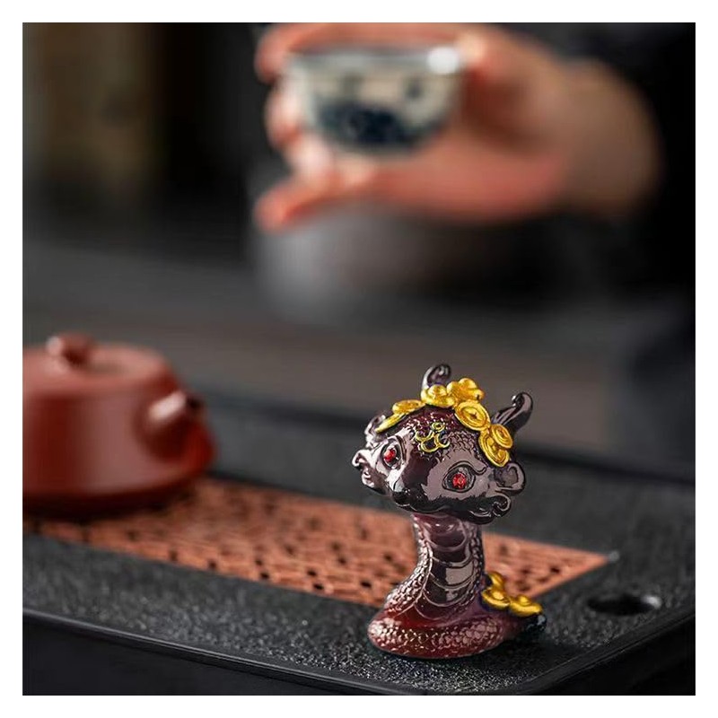 Handcrafted Color-Changing Resin Snake Tea Pet – A Symbol of