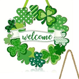 Wuhetyo St. Patrick's Day Shamrock Wreath Door Sign, 13inch Shamrocks Welcome Wooden Hanging Sign Lucky Irish Ornament Wood Wreath for St Patricks Day Front Door Wall Home Decorations