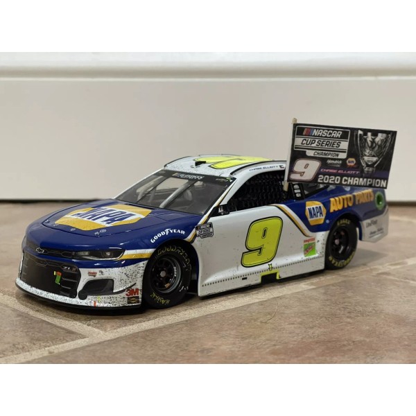 Action 2020 Chase Elliott 1x NASCAR Champion Champ Flag Display