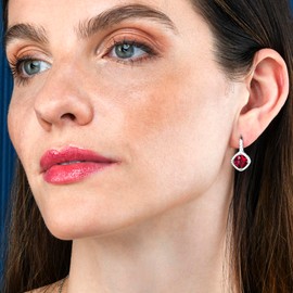 Diamond Treats 925 Sterling Silver Earrings for Women and Girls, Cushion Cut Drop Earrings for Women with Green, Blue or Red Cubic Zirconia Stones, Leverback Earrings Made of 925 Silver, Sterling