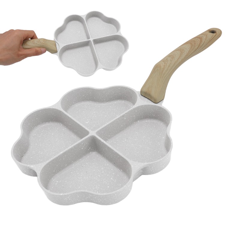 Egg Frying Pan Nonstick Heart Shaped 4 Cup Uniform Heating