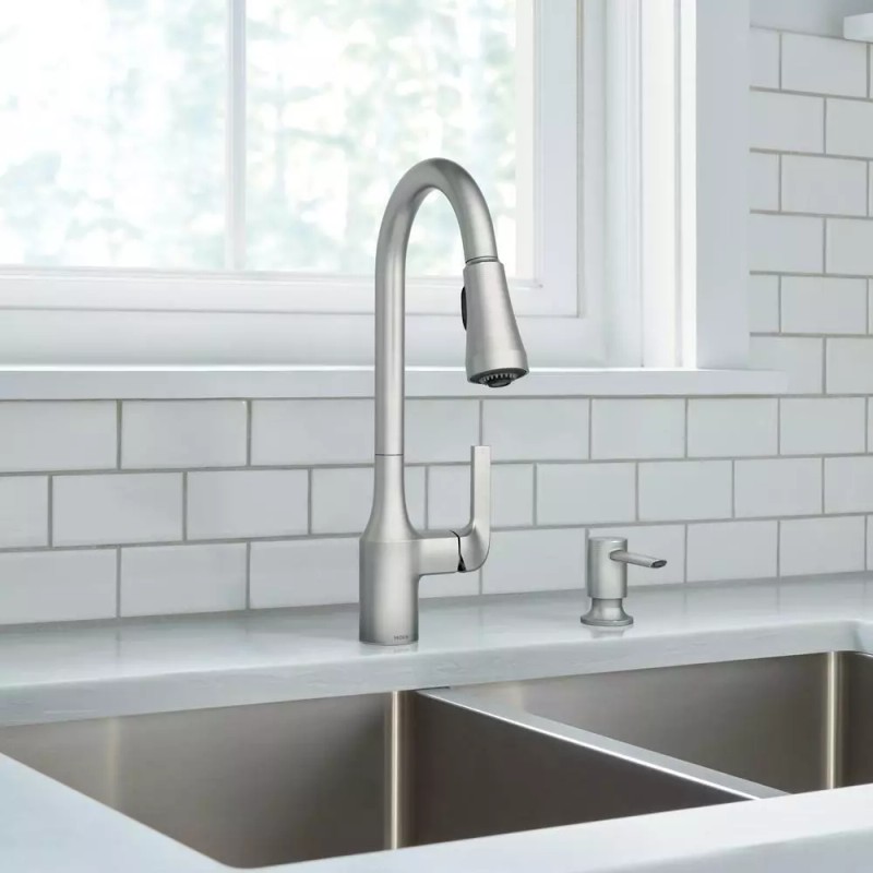 Moen Milton Single-Handle Pull Down Sprayer Kitchen Faucet with Reflex