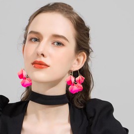 YUNXI Summer Gorgeous Lightweight Petal Hoop Earring for Women Unusual Cute and Fun Acrylic Floral Open Huggie Hoop Earring for Women Holiday Gift, Large, Metal, No Gemstone