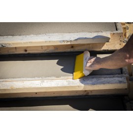 Marshalltown Handle Brush, 3 Inch Yellow Polypropylene Bristles, Offset Handle for Comfort, Ideal for Concrete Texturing, YP985M