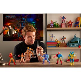 Masters of the Universe Origins Toy, Evil-Lyn Cartoon Collection Action Figure, 5.5-inch Motu Villain, 16 Articulations, Wand & Staff & Comic