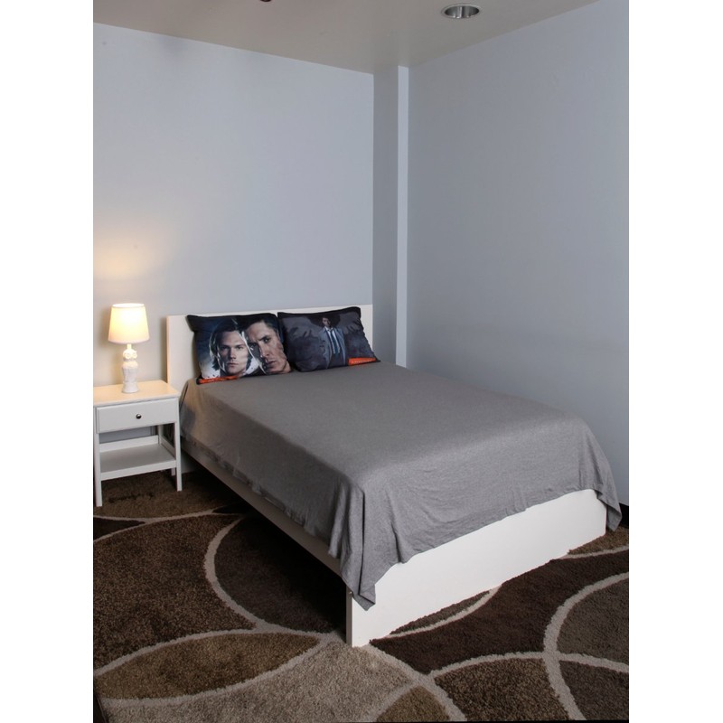 Hot Topic スーパーナチュラル サム ディーン カスティエル 枕カバーセット