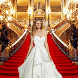 GURETER Red Carpet Backdrop, Golden Palace Gorgeous European Hall Photo Backdrop, Vinyl 7x5ft Prom Picture Photo Studio Props BJXTGU35