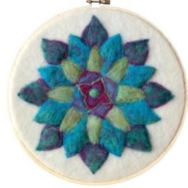Mandala Needle Felting Kit - Felted Wool Wall Hanging - Beginner Felt Fiber Art Craft Kit - Gift for Crafter