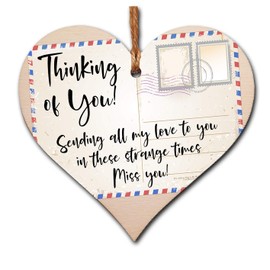 Thinking of You Heart Plaque – Wooden Hanging Gift Sign with Twine – Letterbox-Friendly Keepsake – 10x10cm Italian Plywood – Thoughtful Present for Loved Ones Far Away or Going Through a Hard Time