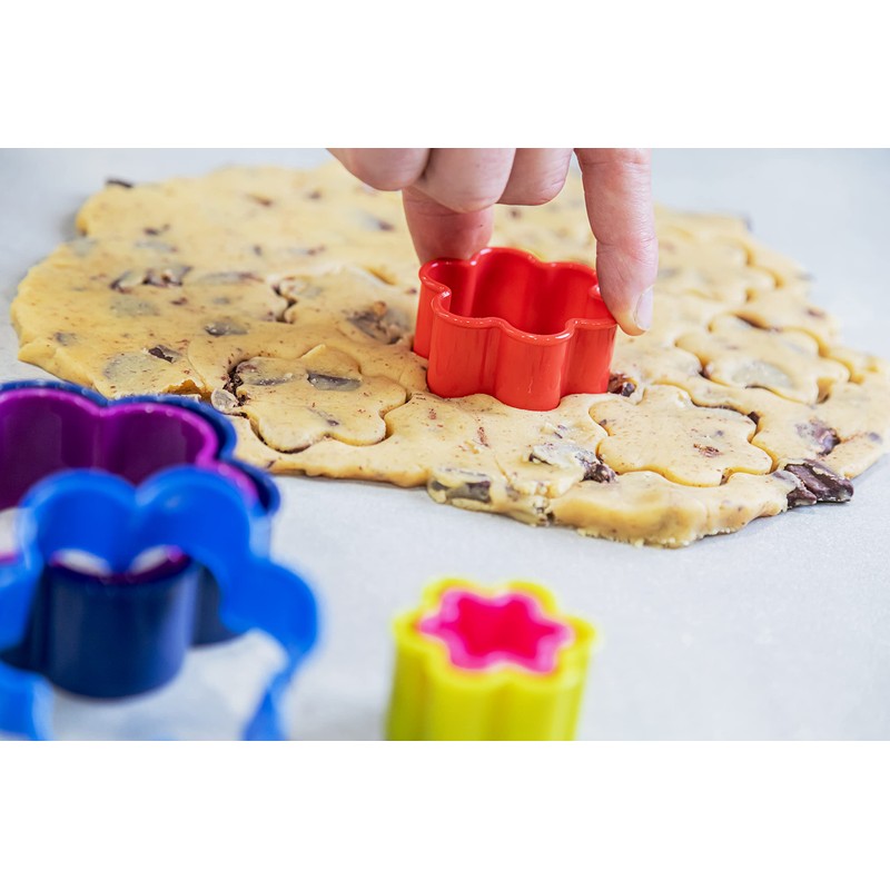 Colourworks Set of Six Plastic Flower Shaped Cookie Cutters