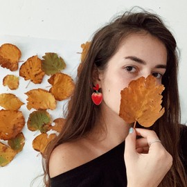 Cute Summer Fruit Strawberry Dangle Earrings,Acrylic Strawberry Love Heart Drop Earrings Sweet Stud Earrings Jewelry for Women (Red)