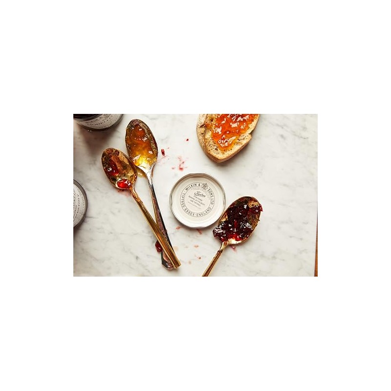 Tiptree Strawberry with Champagne Conserve (340g)