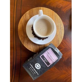 White Chocolate Strawberry Decaf Coffee by Coffee Beanery | 12oz Flavored Decaf Coffee Beans Medium Roast Coffee | 100% Specialty Arabica Coffee Whole Bean | Gourmet Coffee Whole Beans