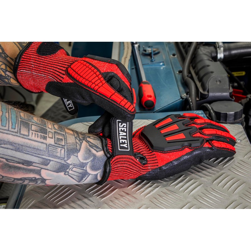 Sealey SSP38L Cut & Impact Resistant Gloves - Large