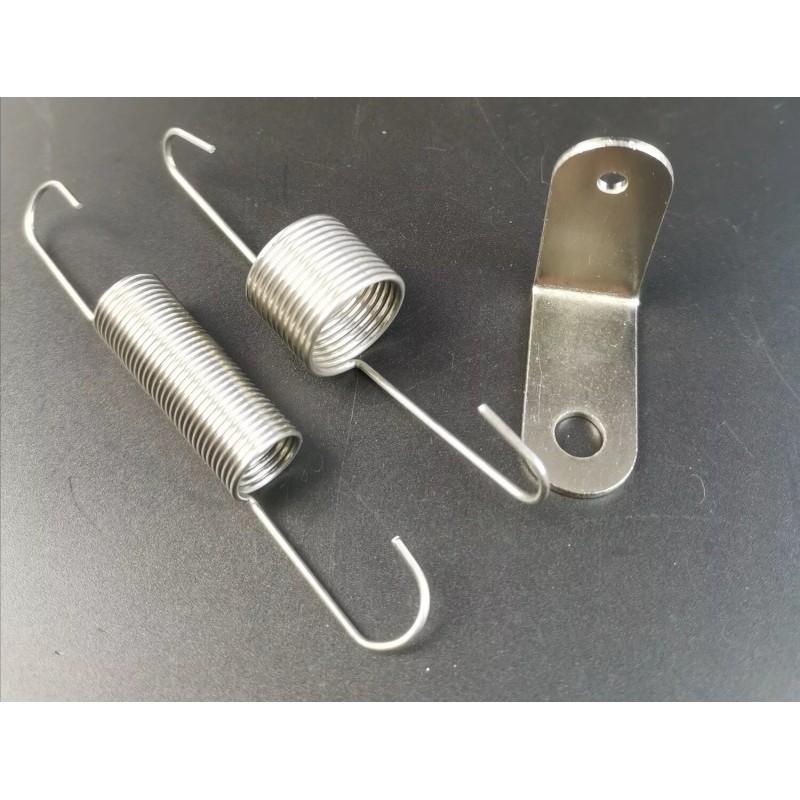 RSRACING Chrome Throttle Return Spring Bracket & Dual Springs Ford