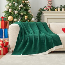 Amélie Home Chenille Christmas Waffle Throw Blanket for Couch, Reversible Soft Cozy Knit Blanket Lightweight Warm Xmas Decorative Gifts Throw for Sofa, Bed, Living Room,Holly Green,50 x 60 inch
