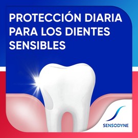 Sensodyne Sensitivity and Gums Toothpaste Whitening, Relief for Sensitive Teeth and Improving Gum Health, 4 x 75 ml Pack