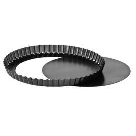 28cm Non Stick Fluted Flan Tin With Loose Base