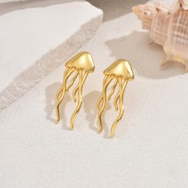 Julyls Gold Jellyfish Shell Earrings Conch Shell Earrings Trendy Summer Boho Ocean Earrings Gold Chunky Beach Jewellery Gifts for Women, Copper