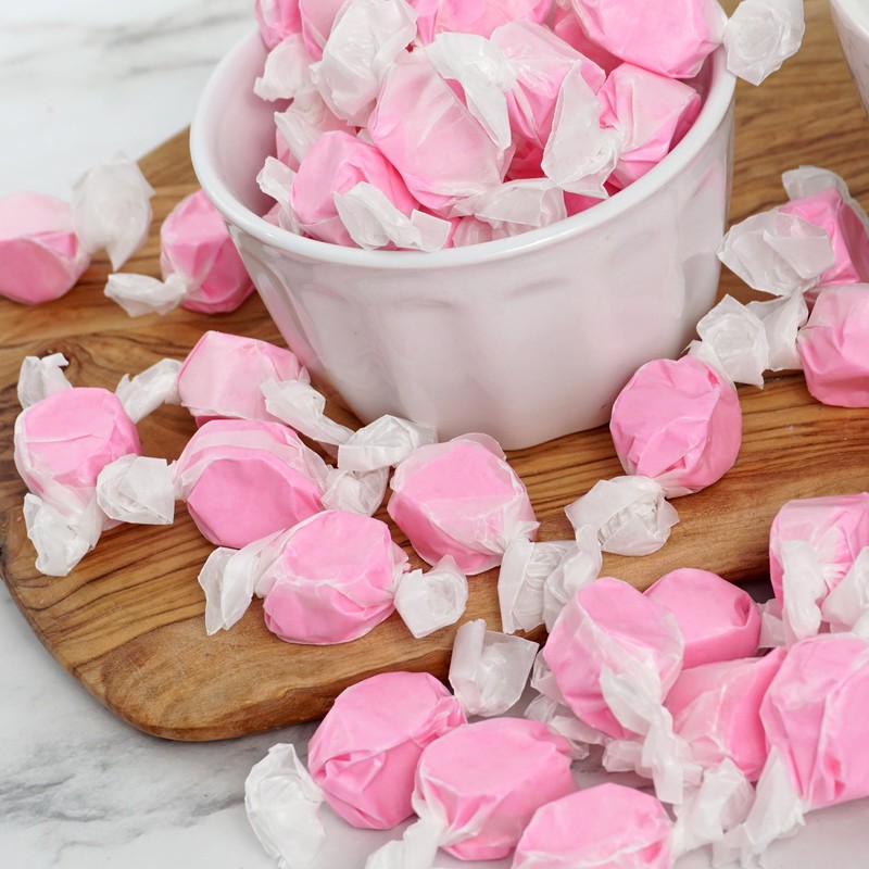 Strawberry Salt Water Taffy, 2 Pound Bulk Bag, Pink Taffy,