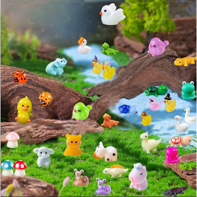 U-Zimikee 200 Pcs Mini Resin Animals - Miniature Animal Figurines