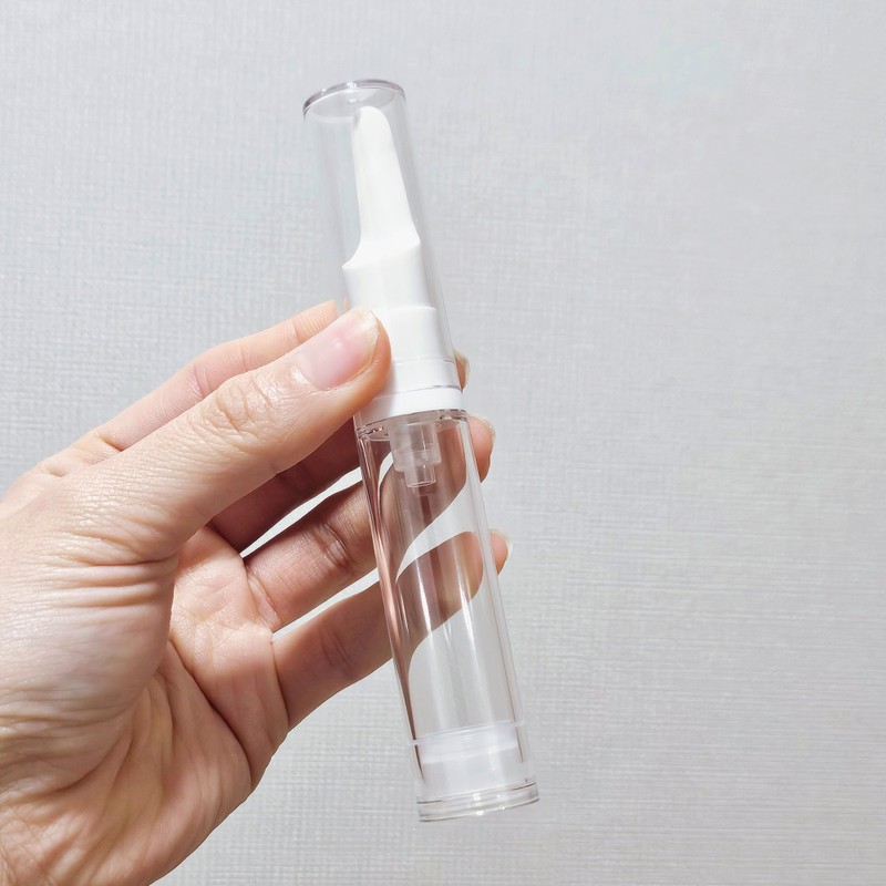 Globalon Portable Cosmetic Foundation Dispenser Vacuum Pump Bottle 10ML