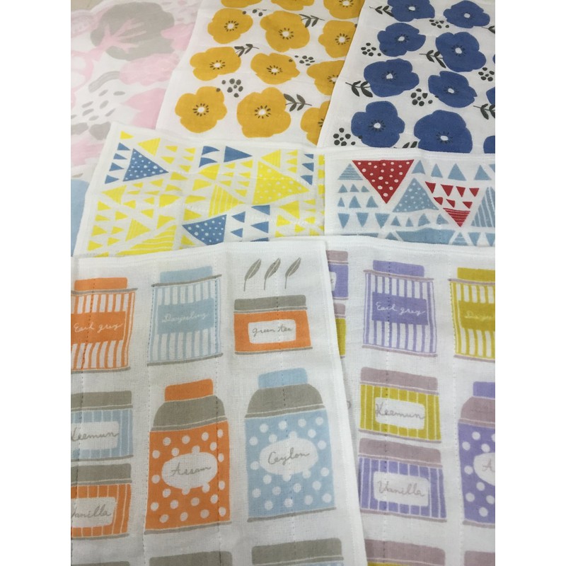 Made in Japan, 7 Piece Set, Set of 4 Assorted