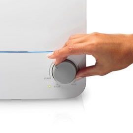 Hamilton Beach TrueAir Cool Mist Humidifiers for Bedroom Large Room, 5.5L, Whisper Quiet, Rotating Nozzle, Auto-Shutoff, Filter-Free, White (04700)