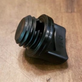 Honda NEW Genuine HONDA Oil Filler Cap GX120 GX160 GX200 GX340 GX390 15600-ZG4-003 OEM