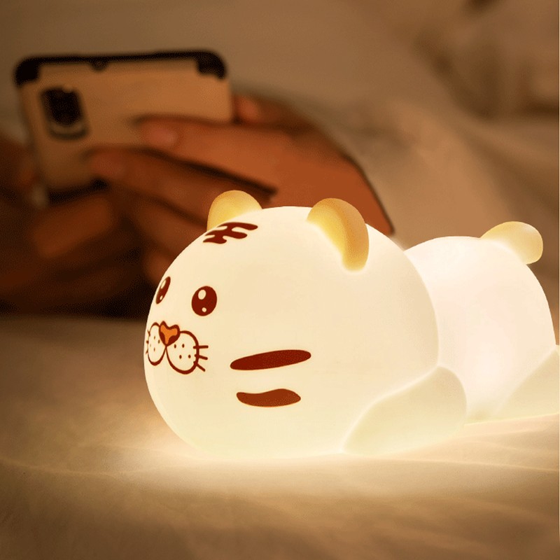 Tiger Silicone Lamp Portable Cute Bedside Night Light with Lithium