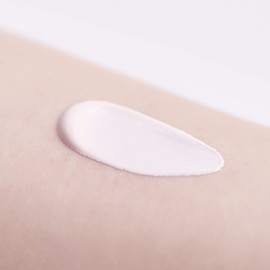 Chifure UV Sunveil Cream, Sunscreen, 1.8 oz (50 g)