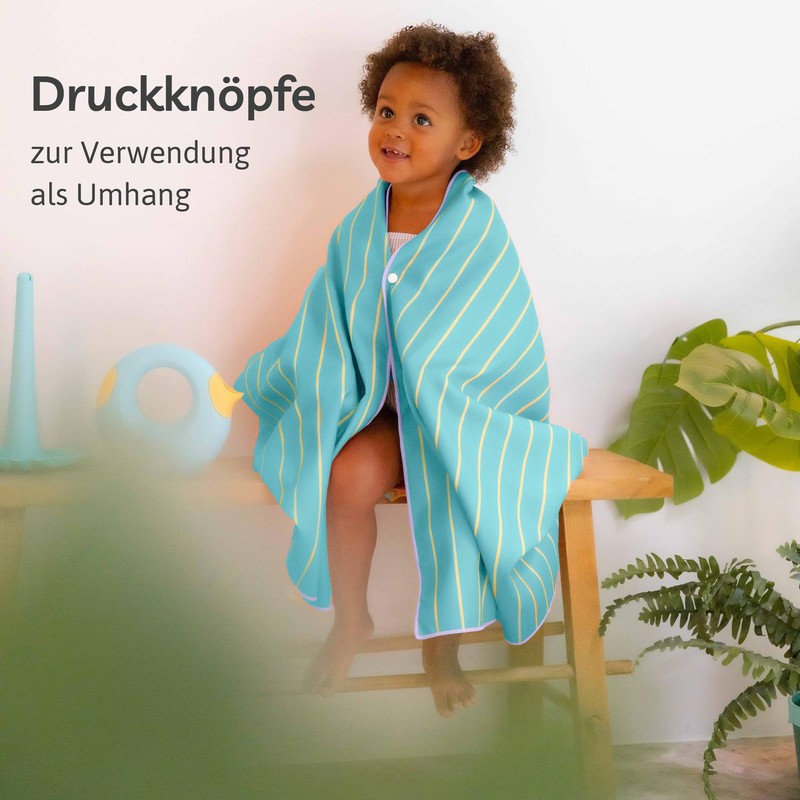 Quut Beach / Pool Towel for Kids with Game -