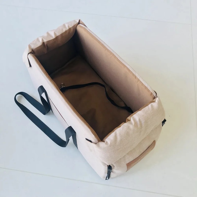 Center Console Pet Car Seat for Small Dogs & Cats