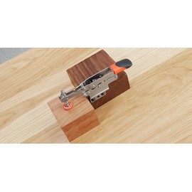 Armor-Tool STC-HV20 Auto-Adjust Hold Down Toggle Clamp with Vertical Base Plate