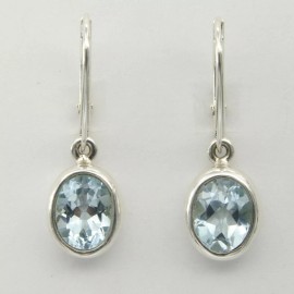 Amber America Genuine and Natural BLUE TOPAZ Oval Earrings 925 STERLING SILVER Leverback #30e