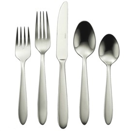 Oneida Mooncrest 65-Piece Flatware Set, Service for 12 Silver