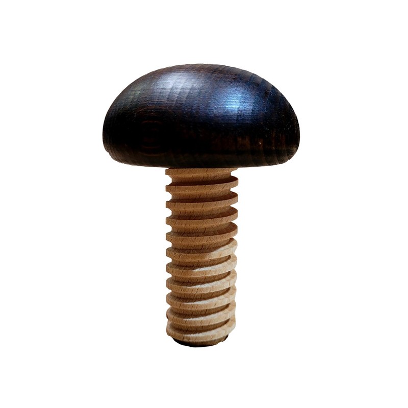 Wooden World Nutcracker made from natural beech wood - VERY