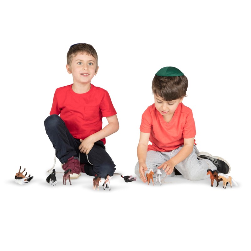 Melissa & Doug Pasture Pals - 12 Collectible Horses with