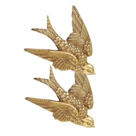 BESPORTBLE 2Pcs Swallow Shaped Wall Ornament Realistic Garden Adornment Wall Art Decor for Living Room Bedroom and Courtyard Creative Swallow Pendant Decoration