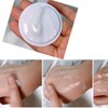 Quick-drying oil control multivitamin moisturizing cream for oily skin /