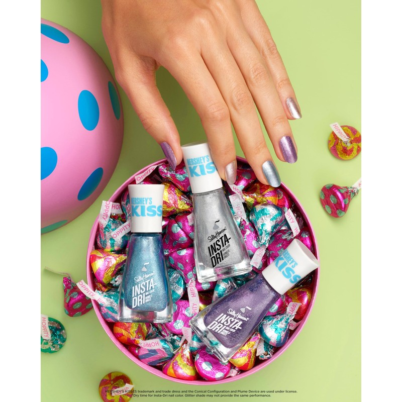 Sally Hansen Insta-Dri x Hershey's Kisses - Sun & Air
