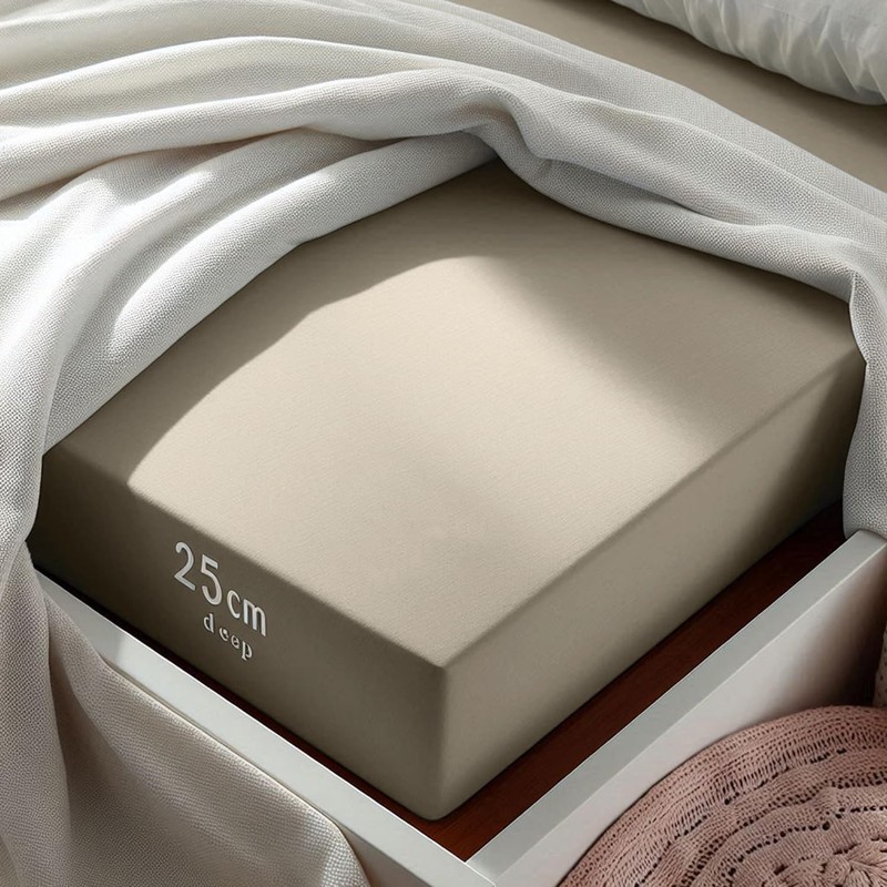 Aspire Homeware Super King Fitted Sheet - 25 cm Deep