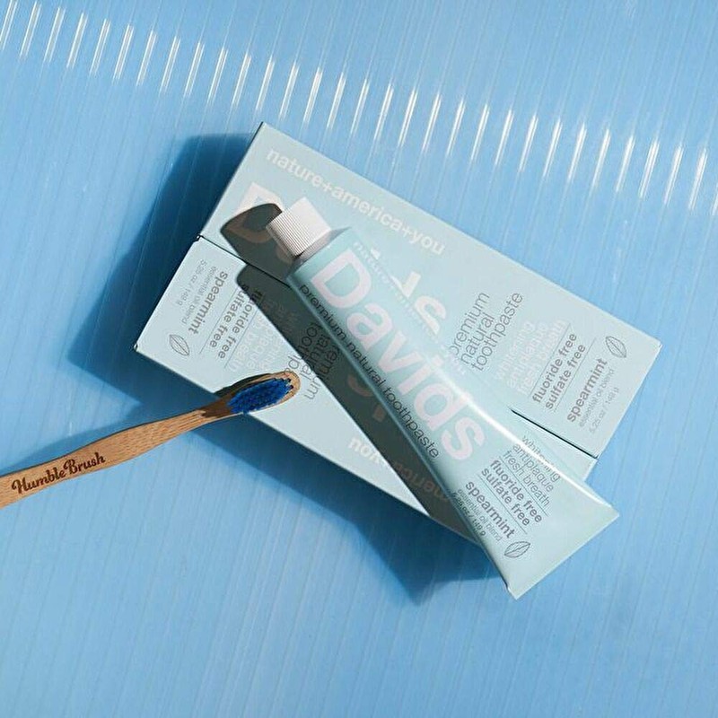 David Whitening Tooth Paste (Spearmint) 5.1 oz (149 g)