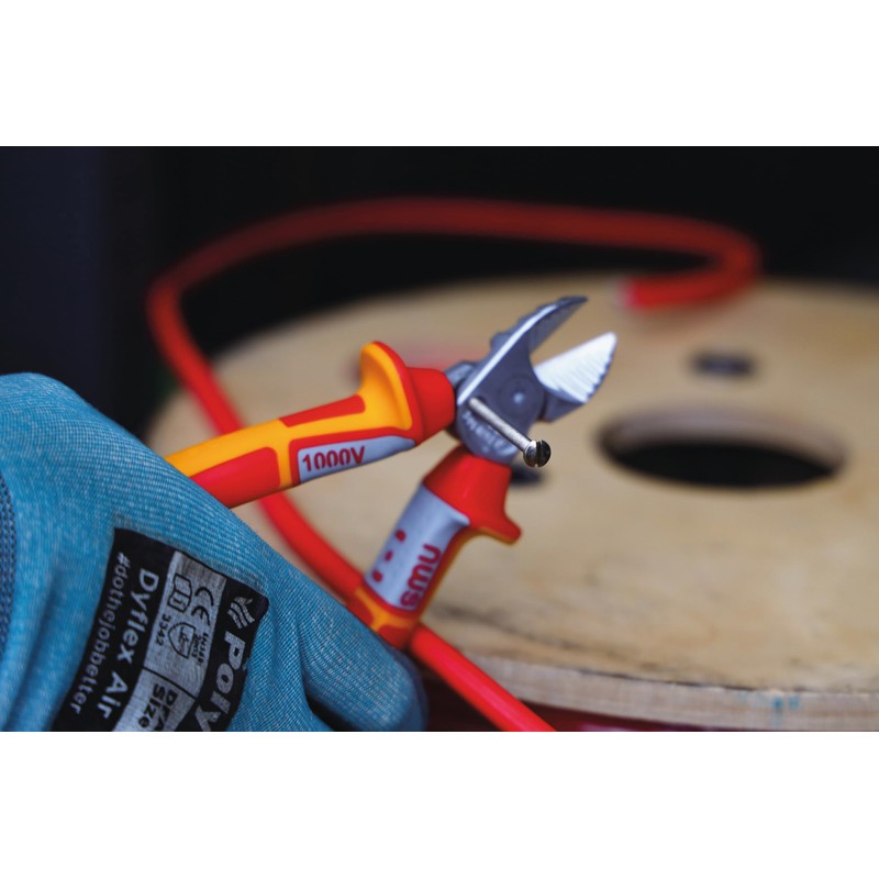 Nws 134-49-VDE-160-SB Number 134-49 VDE Side Cutter, Red/Yellow, 160 mm